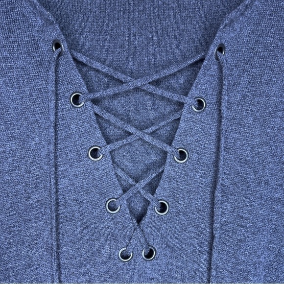 VINCE Merino Wool and Cashmere Lace Front Sweater Size XS in Charcoal Gray - Picture 11 of 11